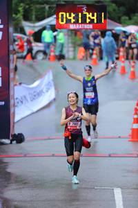 BIB: 04114, 7005
                            <button type="button" onclick="openModal(5742349)" class="btn btn-primary btn-sm float-right btn-popup" data-toggle="modal" data-target=".modal-high-quality">
                        <i class="fas fa-shopping-cart"></i> Add to Cart
                    </button>
                                            <button type="button" onclick="isThisMe(5742349, true)" class="btn btn-success btn-sm float-right btn-popup btn-isme hidden" data-toggle="tooltip" data-placement="bottom" title="นี่คือรูปของคุณใช่ไหม คลิกที่นี่เพื่อเอาเข้าอัลบั้ม">
                        <i class="fas fa-plus"></i> Add to album
                    </button>
                    <button type="button" onclick="isThisMe(5742349, false)" class="btn btn-warning btn-sm float-right btn-popup btn-isnotme hidden">
                        <i class="fas fa-ban"></i> Remove from album
                    </button>